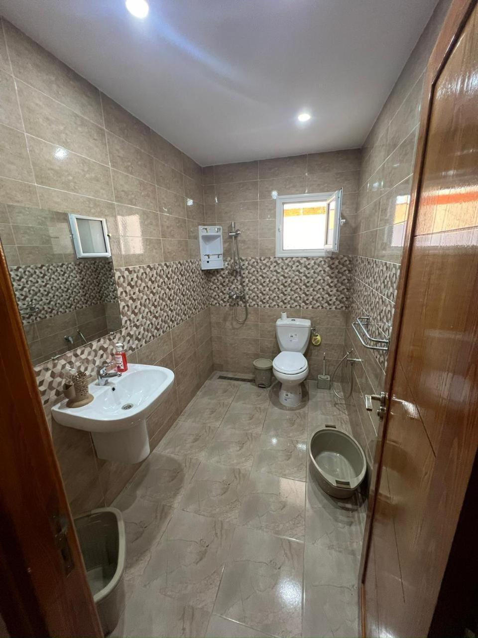 Apartment R Adem 1