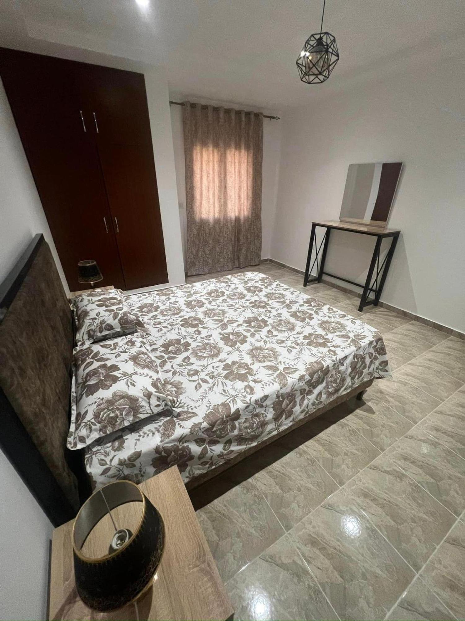 Apartment R Adem 1